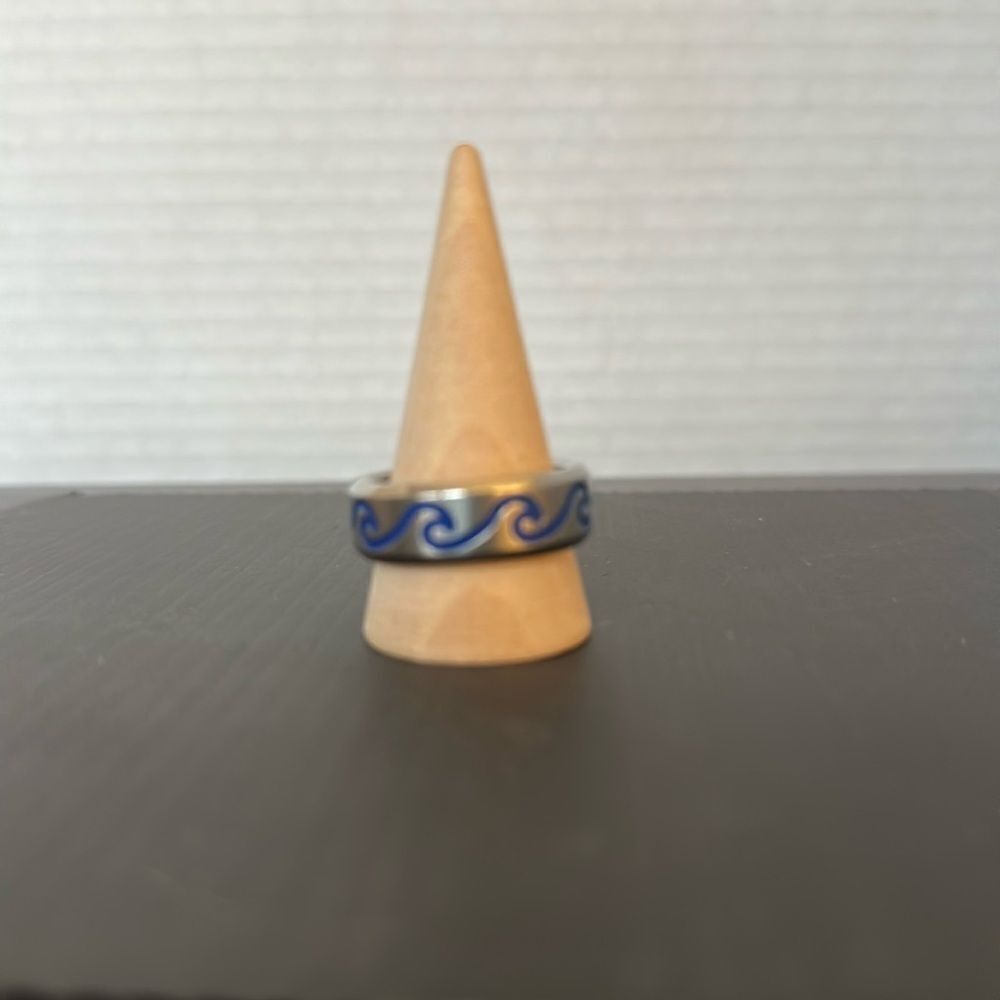 Stainless steel blue wave cut ring